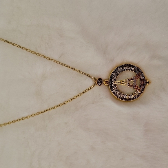 Eiffel Tower Pendant With Magnifying Glass And Long Necklece. - Picture 2 of 9
